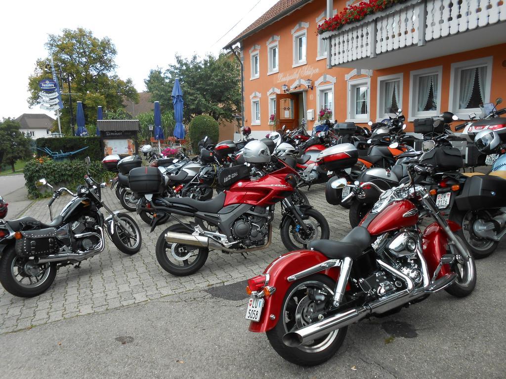 Landgasthof Schutzen 호텔 텐겐 외부 사진