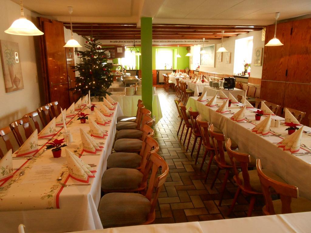 Landgasthof Schutzen 호텔 텐겐 외부 사진