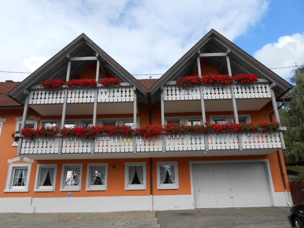 Landgasthof Schutzen 호텔 텐겐 외부 사진