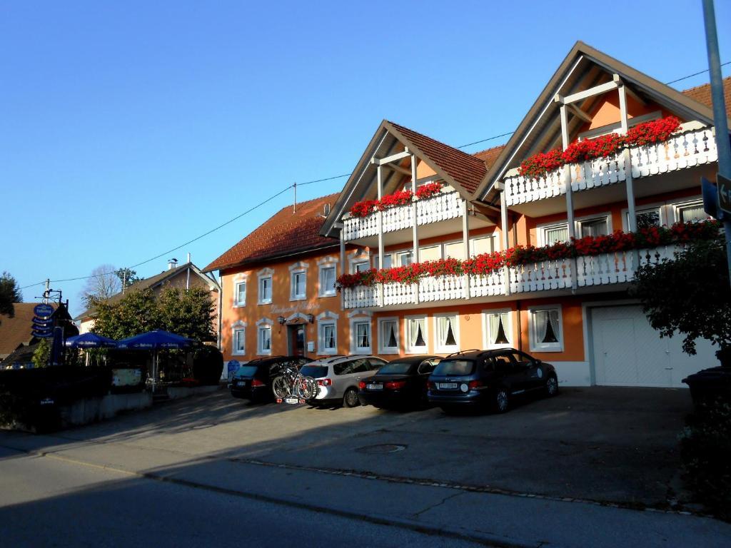 Landgasthof Schutzen 호텔 텐겐 외부 사진