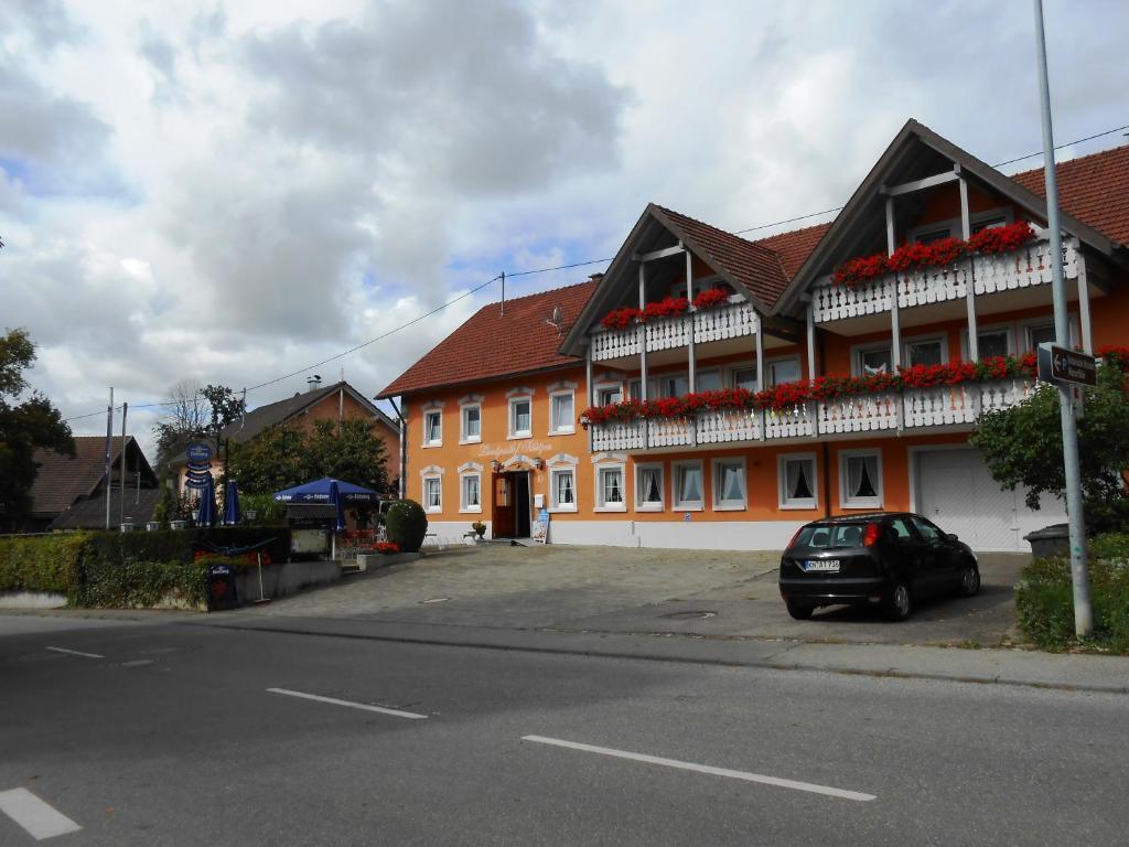 Landgasthof Schutzen 호텔 텐겐 외부 사진