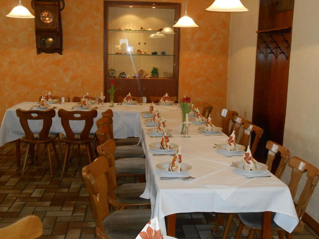 Landgasthof Schutzen 호텔 텐겐 외부 사진